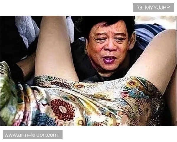 因施泰勒足球明星的传奇人生与赛场背后的故事揭秘